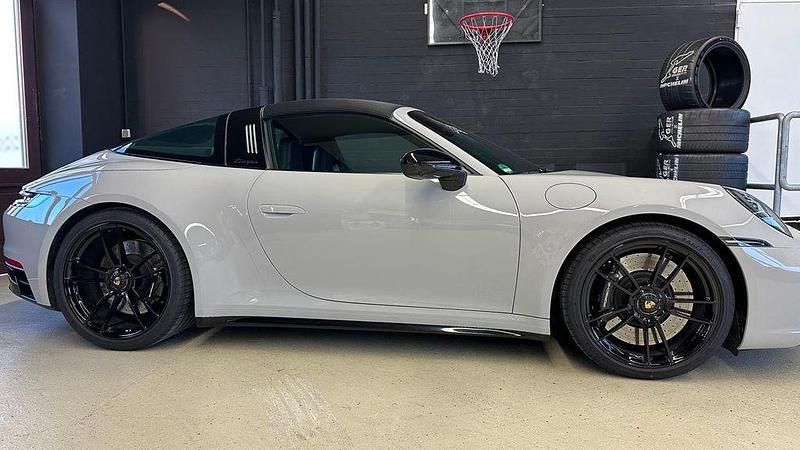 Gebraucht Porsche 911 Targa 4 480 PS (353 kW) 2024 Grau Cabrio