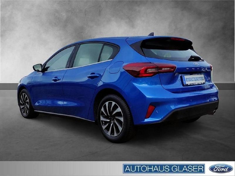 Gebraucht Ford Focus Titanium 155 PS (114 kW) 2024 Blau Limousine