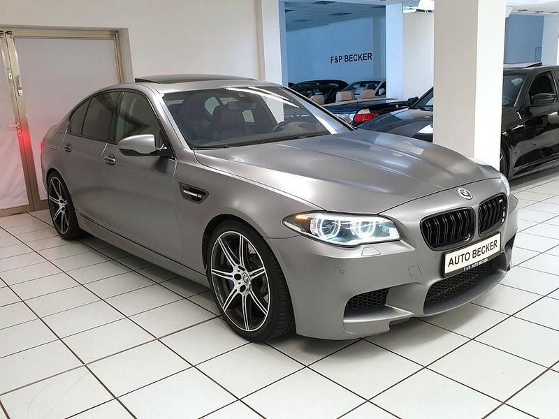 Gebraucht BMW M5 Competition Edition 575 PS (422 kW) 2015 Frozen grey Limousine