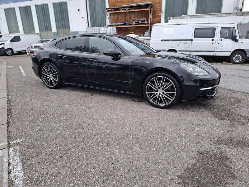 Gebraucht Porsche Panamera 4S 421 PS (309 kW) 2018 Schwarz Limousine