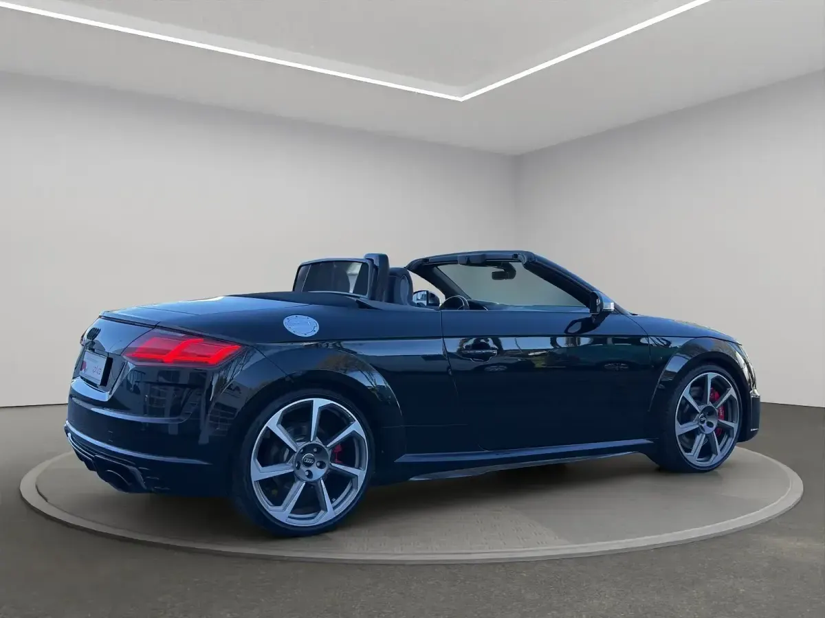 Gebraucht Audi TT Roadster Exclusive 400 PS (294 kW) 2020 Mythosschwarz metallic Cabrio