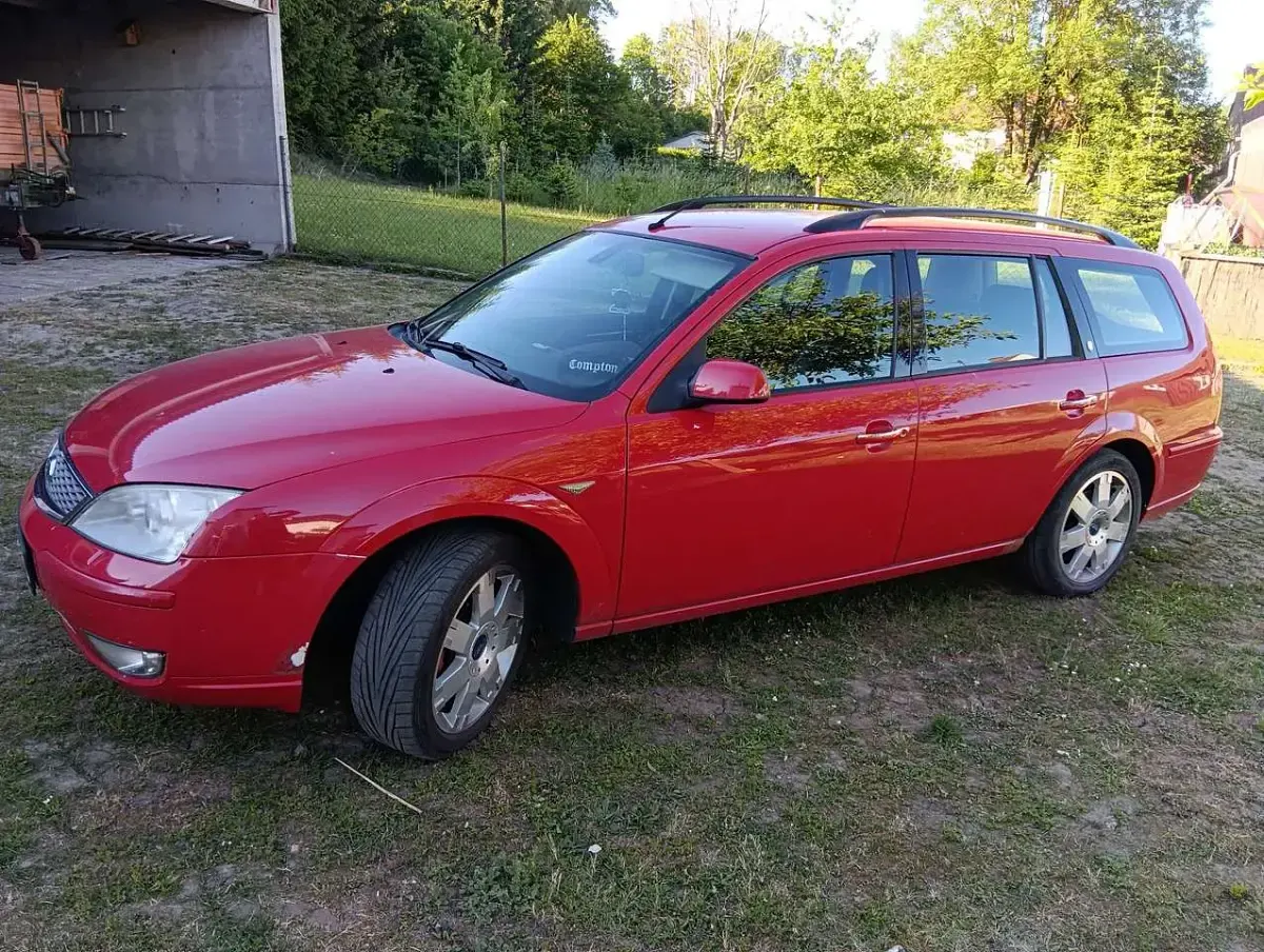 Gebraucht Ford Mondeo Ghia 194 PS (142 kW) 2006 Kombi