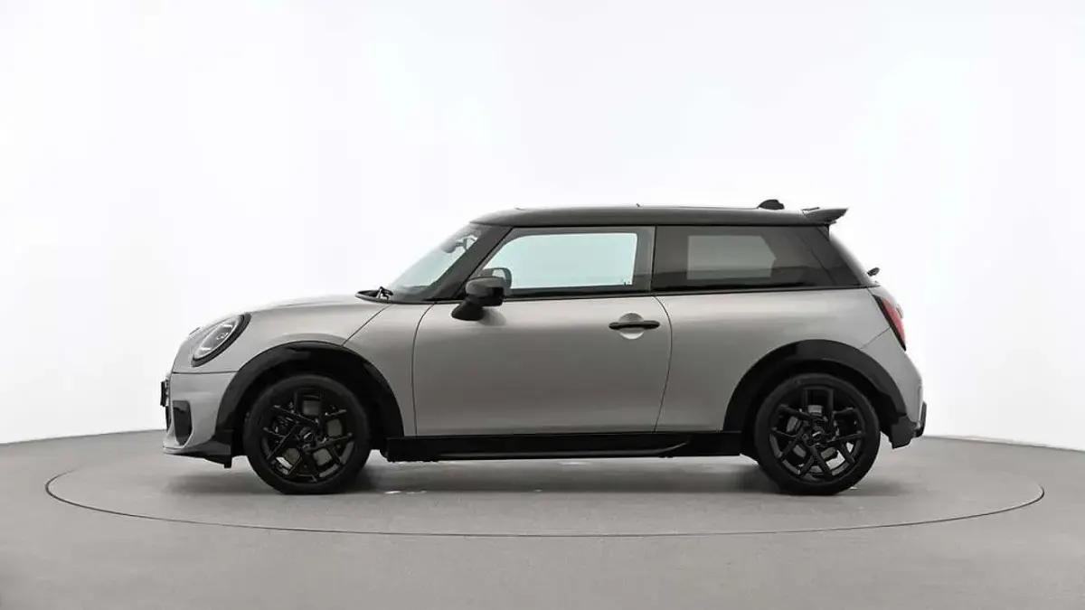 Gebraucht Mini John Cooper Works 204 PS (150 kW) 2024 Grau Kleinwagen