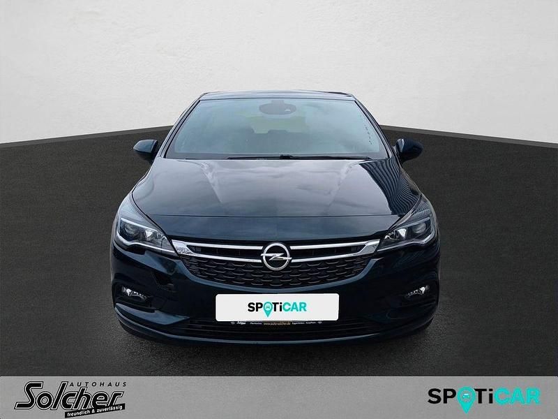 Gebraucht Opel Astra Dynamic 150 PS (110 kW) 2017 Grün Limousine