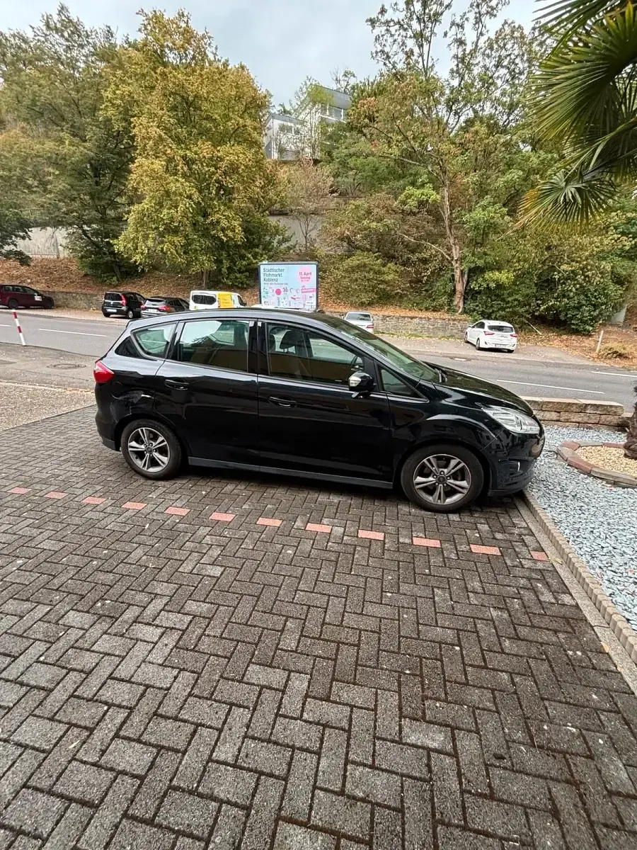 Gebraucht Ford C-MAX 125 PS (91 kW) 2014 Schwarz Van / Kleinbus