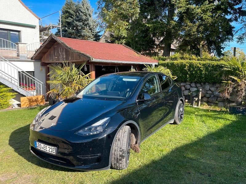 Gebraucht Tesla Model Y Performance 378 kW (515 PS) 2022 Schwarz SUV