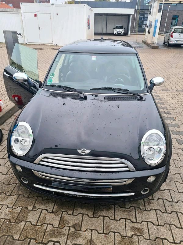 Schwarz Gebraucht 2005 Mini Cooper Kleinwagen | 3.500 € (Superpreis) - Bild 1/4