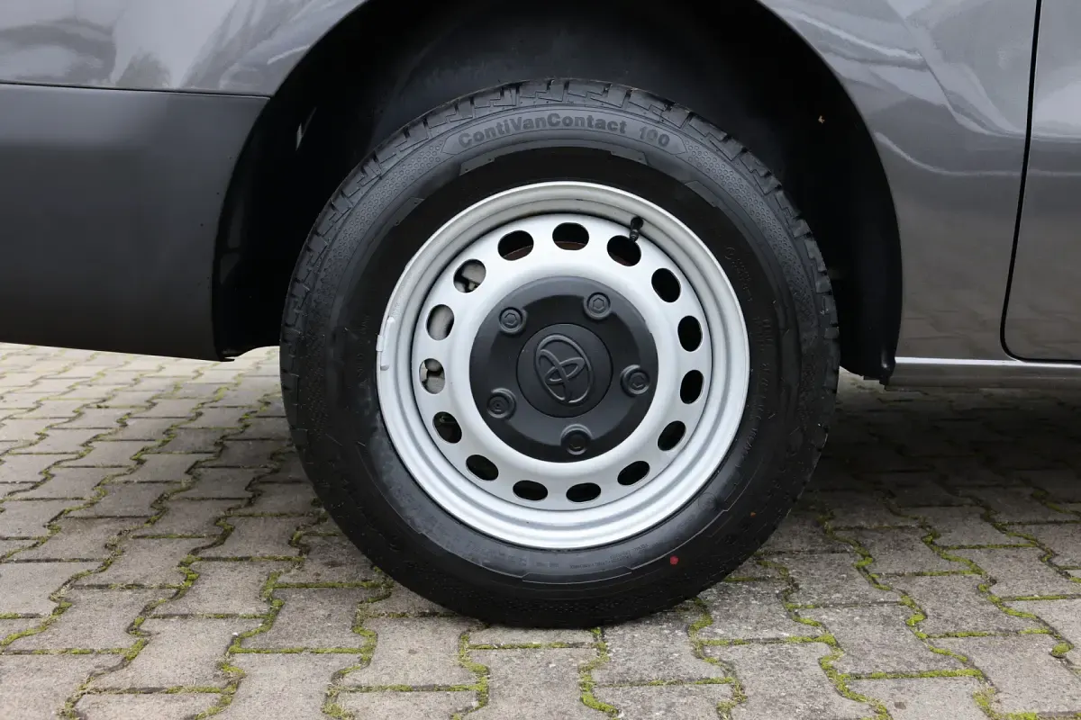 Gebraucht Toyota Proace Comfort 144 PS (105 kW) 2024 Van / Kleinbus
