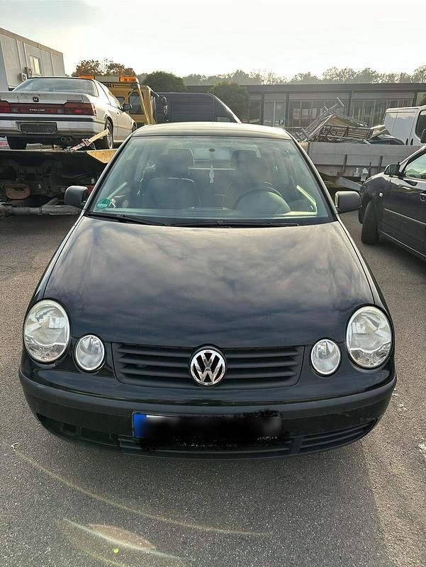 Schwarz Gebraucht 2002 VW Polo Coupé | 999 € (Fairer Preis) - Bild 1/4