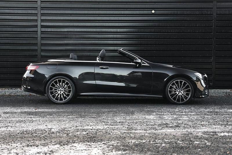 Gebraucht Mercedes E400 333 PS (244 kW) 2017 Schwarz Cabrio