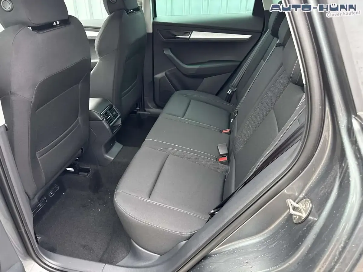 Neu Skoda Karoq Selection 150 PS (110 kW) 2026 Smokey diomond metallic SUV