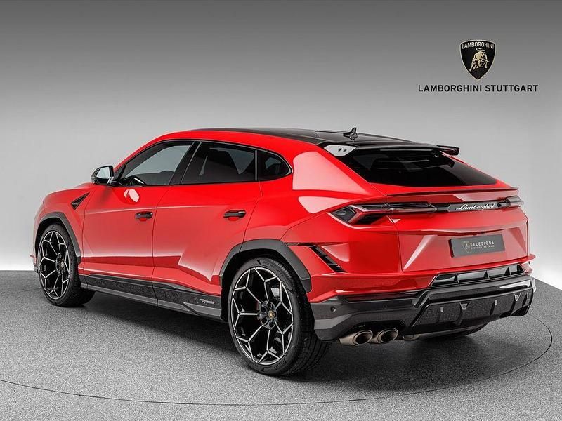 Second-hand Lamborghini Urus 666 CP (489 kW) 2025 Roșu SUV