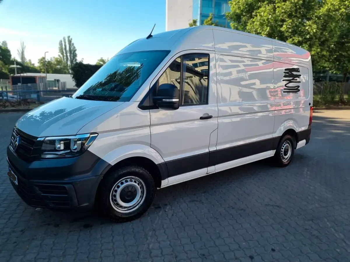 Gebraucht VW Crafter 177 PS (130 kW) 2021 Weiß Van