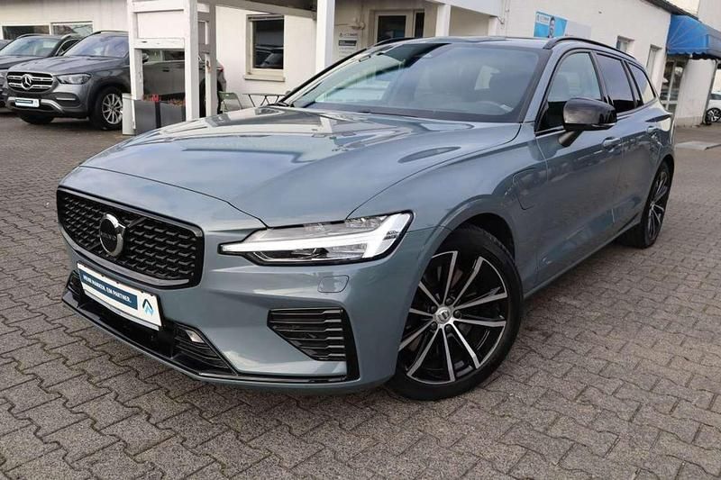 Thunder grey Gebraucht 2022 Volvo V60 Ultimate Kombi | 33.970 € (Fairer Preis) - Bild 1/2
