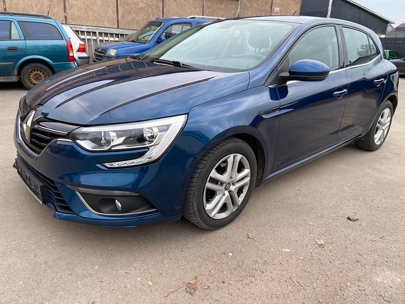 Gebraucht Renault Mégane IV 101 PS (74 kW) 2016 Blau Limousine