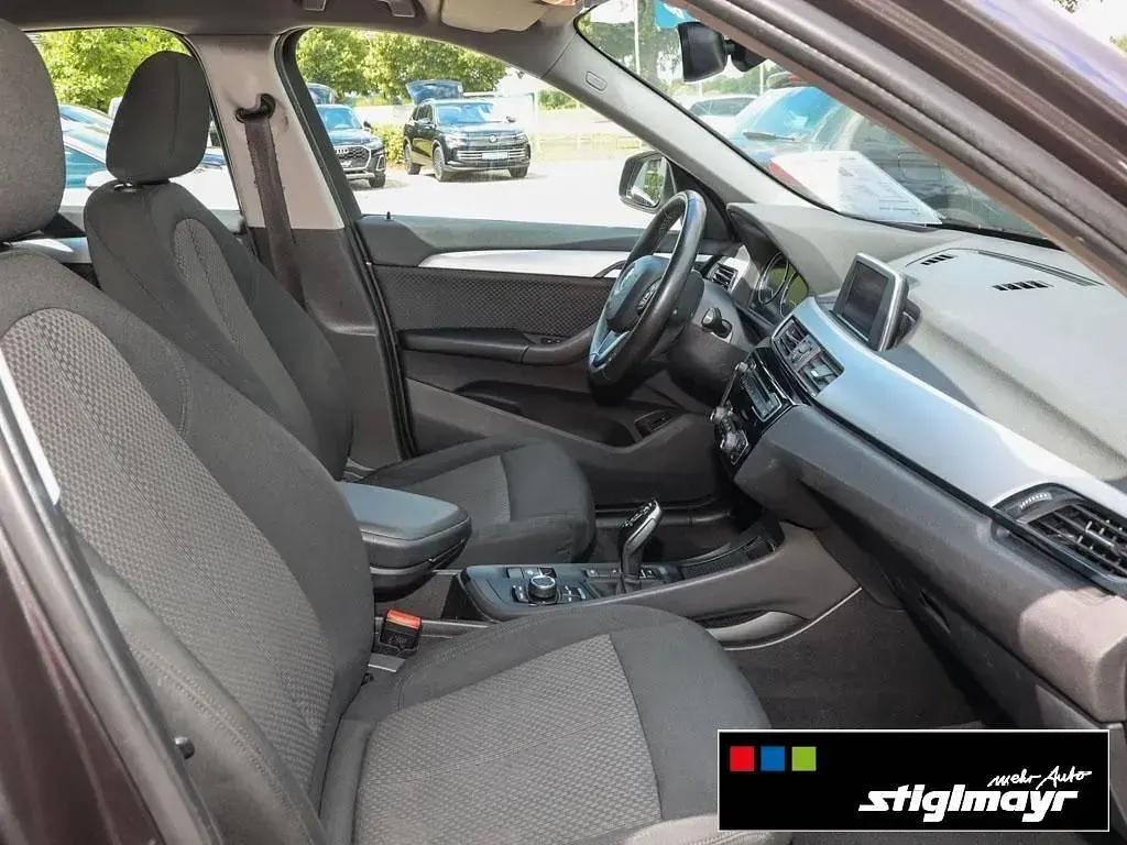 Gebraucht BMW X1 Advantage 190 PS (139 kW) 2019 Mineralgrau metallic SUV