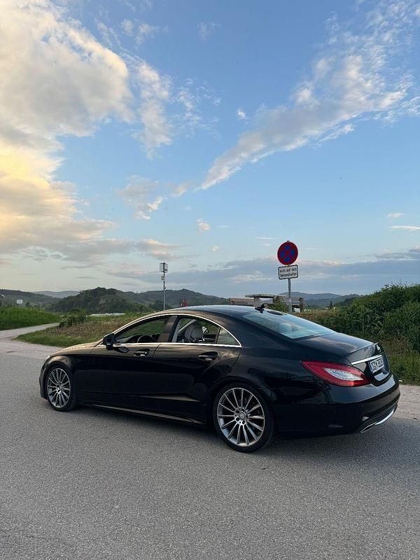 Gebraucht Mercedes CLS350 258 PS (189 kW) 2015 Schwarz Coupé