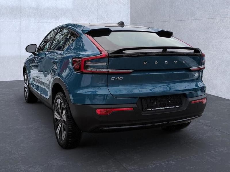 Gebraucht Volvo C40 Core 169 kW (231 PS) 2022 Fjord blue / (metallic) SUV