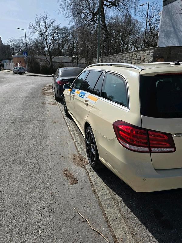 Gebraucht Mercedes E200 136 PS (100 kW) 2015 Beige Kombi