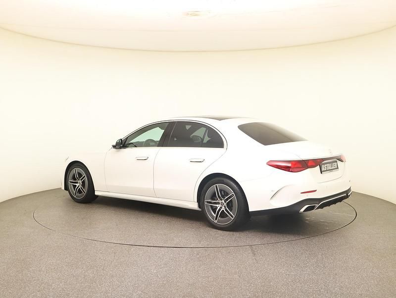 Gebraucht Mercedes E450 AMG line 381 PS (280 kW) 2024 Unilack polarweiß Limousine
