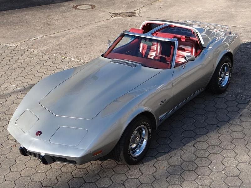 Silber Gebraucht 1976 Corvette C3 Coupé | 28.880 € - Bild 1/4