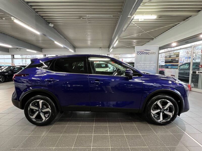 Ink blue metallic Gebraucht 2023 Nissan Qashqai 360º SUV | 26.400 € (Guter Preis) - Bild 1/4