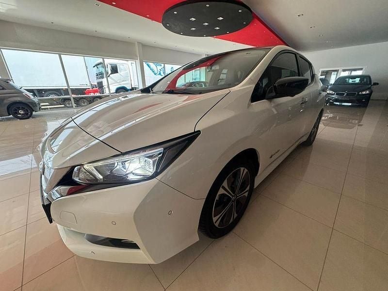 Gebraucht Nissan Leaf 91 kW (125 PS) 2018 Weiß Kleinwagen