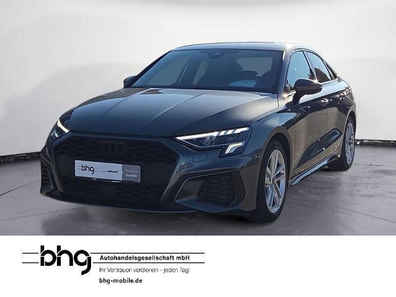 Grau Gebraucht 2023 Audi A3 S-Line Limousine | 34.830 € (Teuer) - Bild 1/4