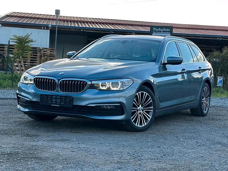 Grau Gebraucht 2019 BMW 520 Kombi | 16.500 € (Guter Preis) - Bild 1/4