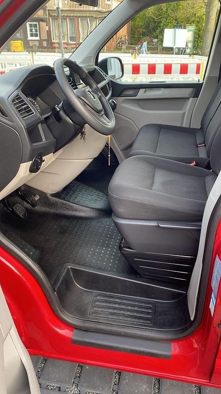 Gebraucht VW T6 136 PS (100 kW) 2017 Rot Van