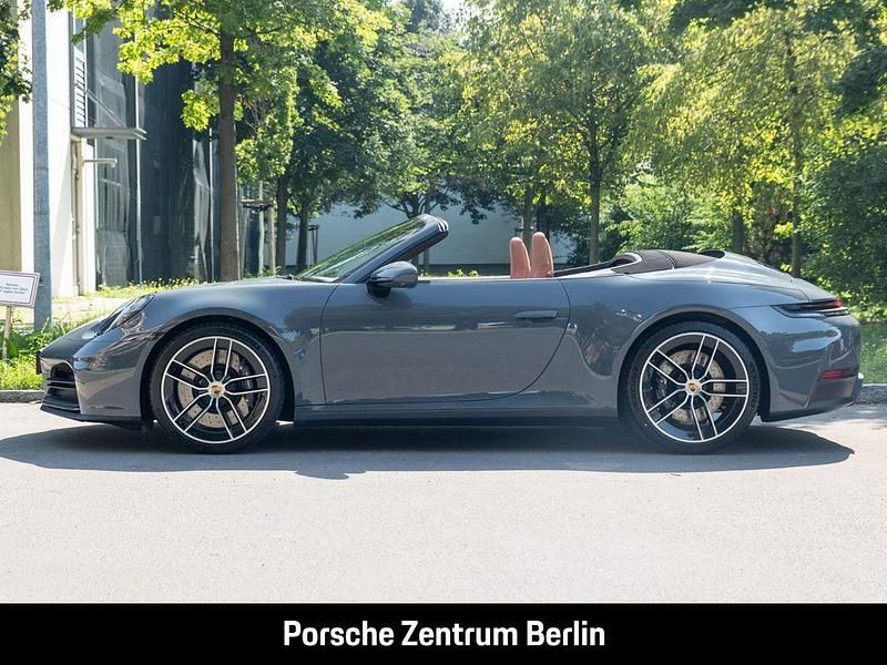 Neu Porsche 911 Carrera S Cabriolet 480 PS (353 kW) 2025 Grau Cabrio
