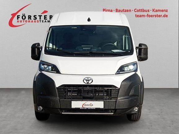 Gebraucht Toyota Proace 180 PS (132 kW) 2024 Icy white Van / Kleinbus