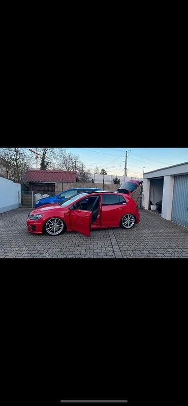 Gebraucht VW Golf VII 300 PS (220 kW) 2016 Rot Limousine