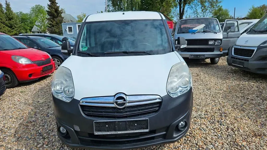 Gebraucht Opel Combo 90 PS (66 kW) 2012 Weiß Van / Kleinbus