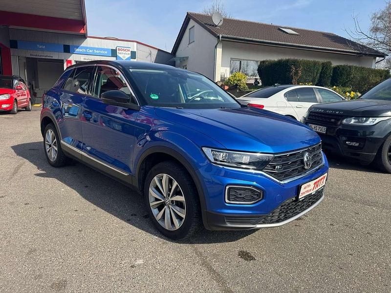 Gebraucht VW T-Roc Style 150 PS (110 kW) 2019 Ravennablau metallic SUV
