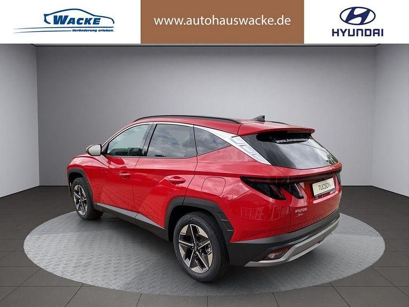 Neu Hyundai Tucson Trend 252 PS (185 kW) 2025 Farbe: rot SUV