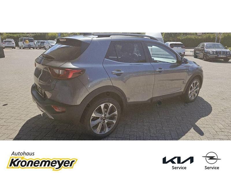 Gebraucht Kia Stonic Spirit 101 PS (74 kW) 2024 Grau SUV