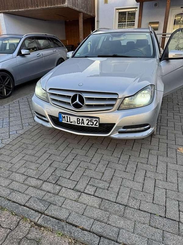 Gebraucht Mercedes C220 Edition 170 PS (125 kW) 2013 Kombi