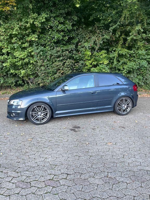 Gebraucht Audi S3 Sport 265 PS (194 kW) 2008 Grau Kleinwagen