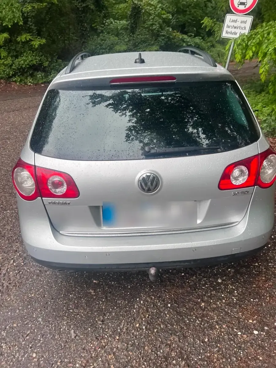 Gebraucht VW Passat 140 PS (102 kW) 2008 Silber Kombi