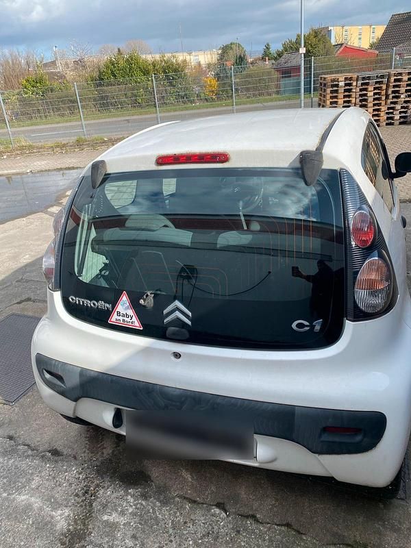 Gebraucht Citroën C1 68 PS (50 kW) 2009 Weiß Kleinwagen