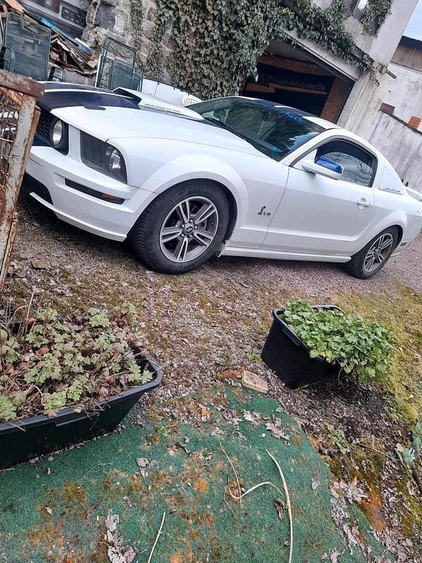 Gebraucht Ford Mustang 325 PS (239 kW) 2006 Coupé