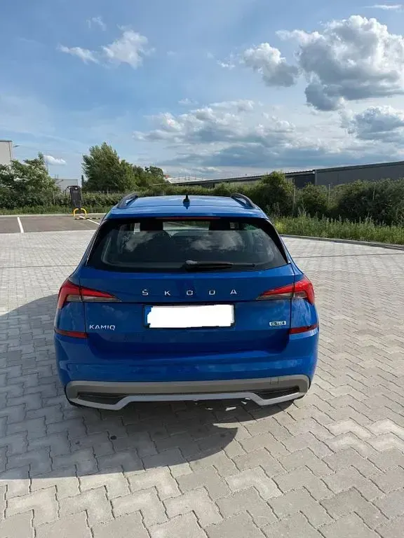 Gebraucht Skoda Kamiq ScoutLine 90 PS (66 kW) 2020 Blau SUV