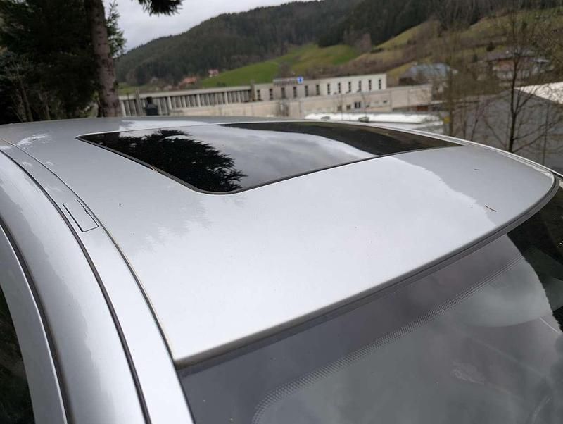 Gebraucht Mercedes E280 204 PS (150 kW) 2005 Silber Kombi