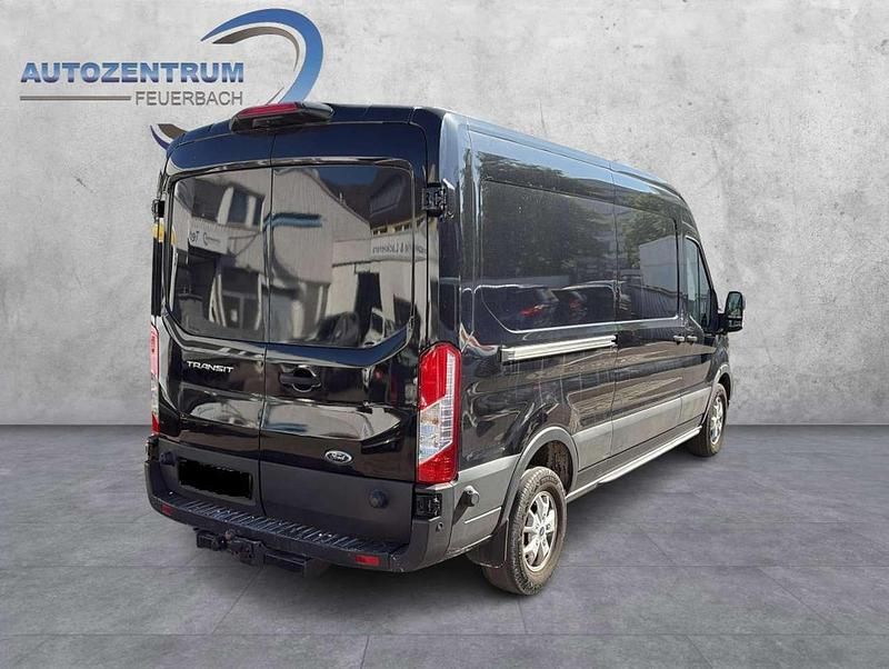 Gebraucht Ford Transit Trend 170 PS (125 kW) 2023 Obsidianschwarz metallic Van / Kleinbus