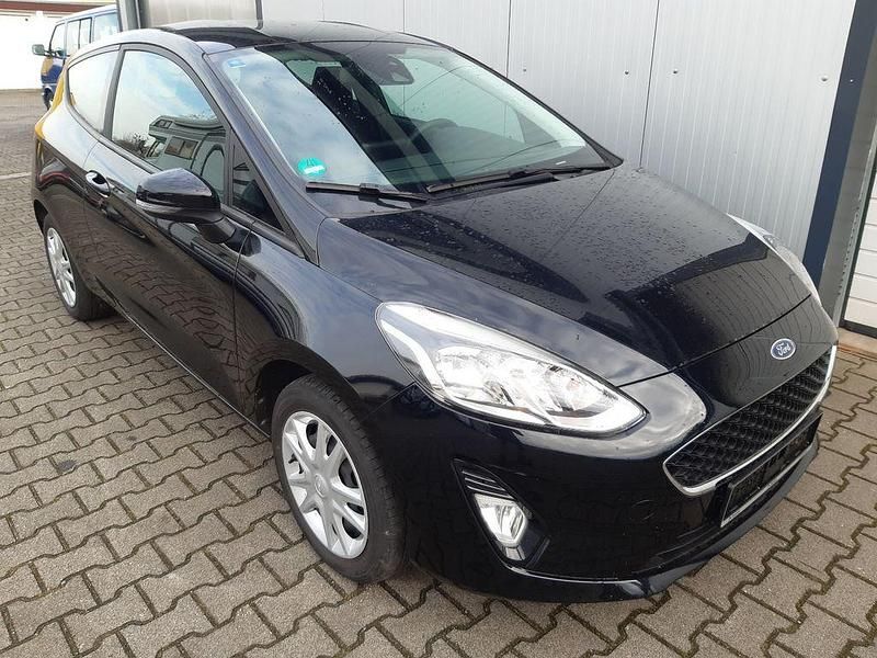 Schwarz Gebraucht 2019 Ford Fiesta Cool & Connect Limousine | 9.999 € (Fairer Preis) - Bild 1/4