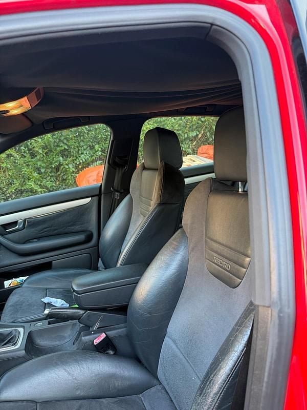 Gebraucht Audi S4 253 PS (186 kW) 2004 Rot Limousine