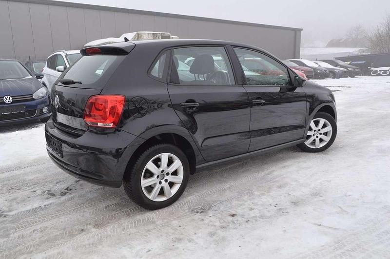 Gebraucht VW Polo Highline 90 PS (66 kW) 2014 Schwarz Kleinwagen