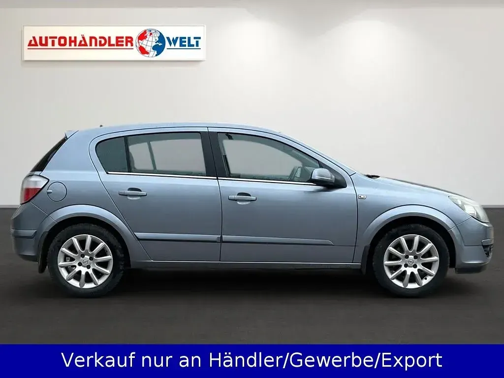 Occasion Opel Astra 105 ch (77 kW) 2004 Gris Berline