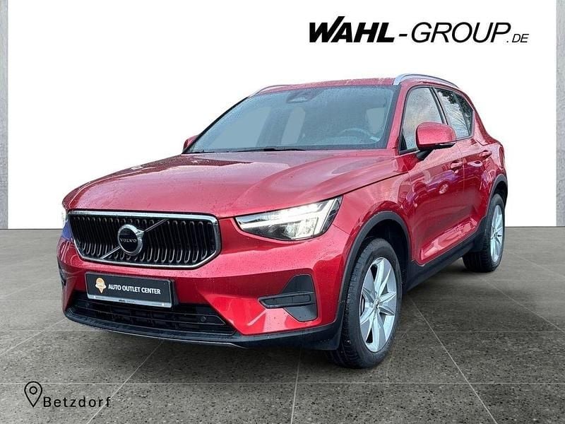 Gebraucht Volvo XC40 Core 163 PS (119 kW) 2024 Rot SUV